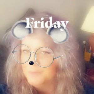 Meet your Posher, Lisa